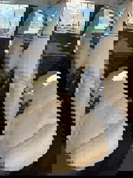 Used 2015 Jeep Cherokee Latitude w/ Comfort/Convenience Group image 23