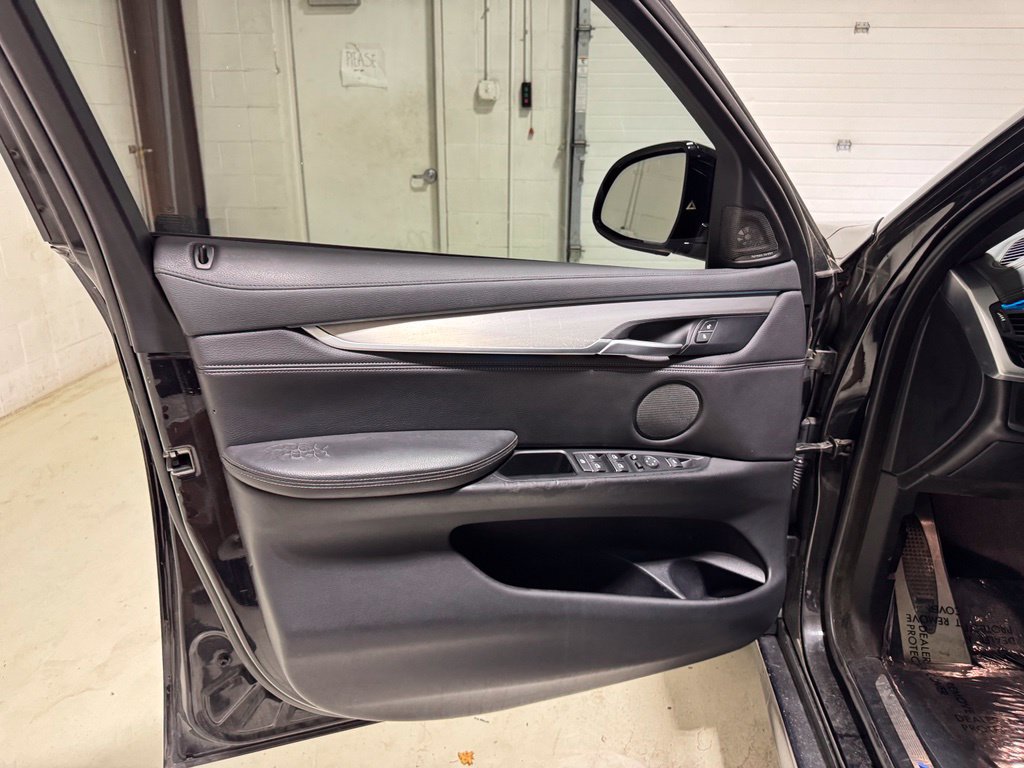 Used 2018 BMW X6 xDrive35i AWD/4WD image 11