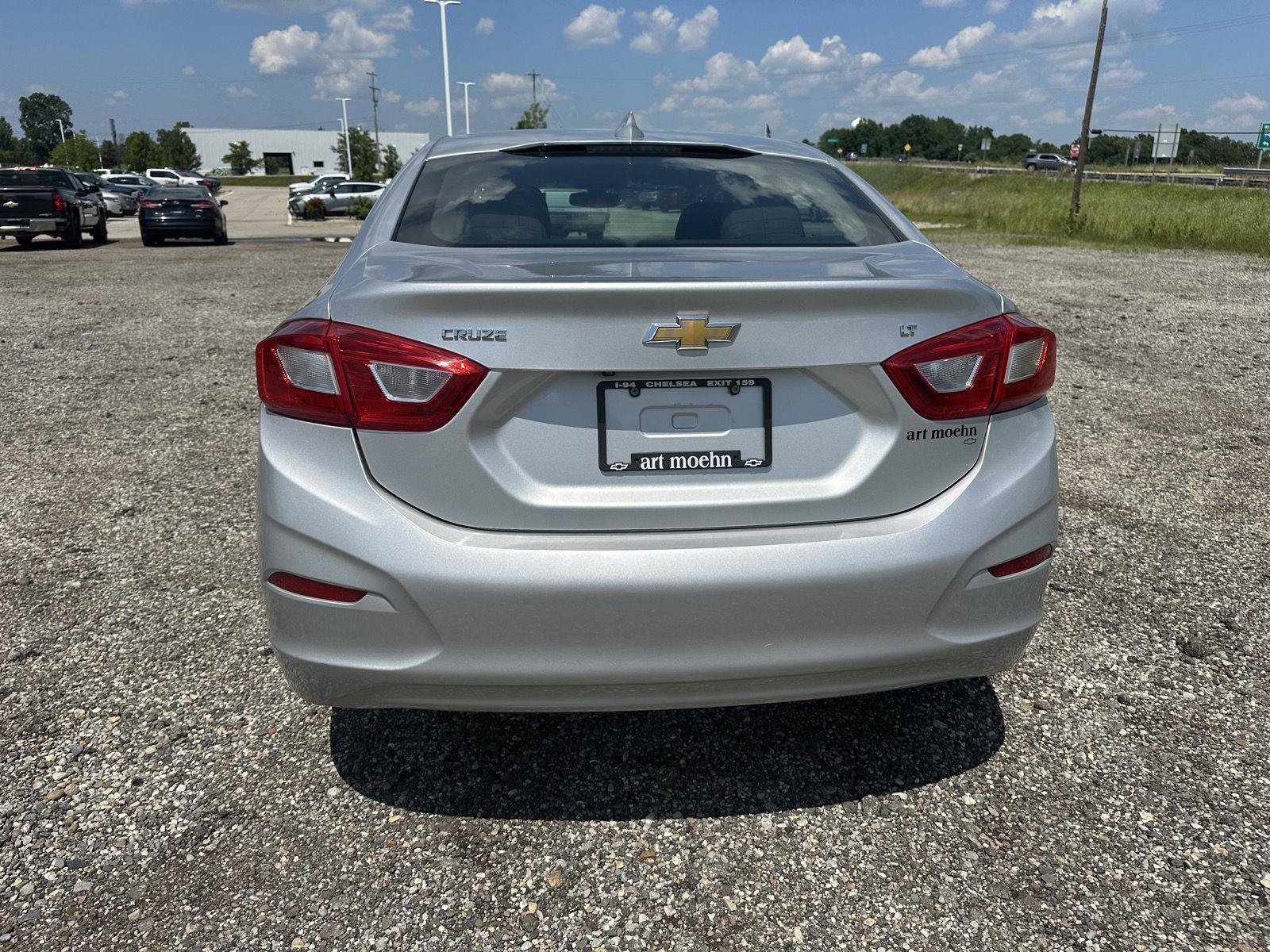 Used 2016 Chevrolet Cruze LT FWD image 10
