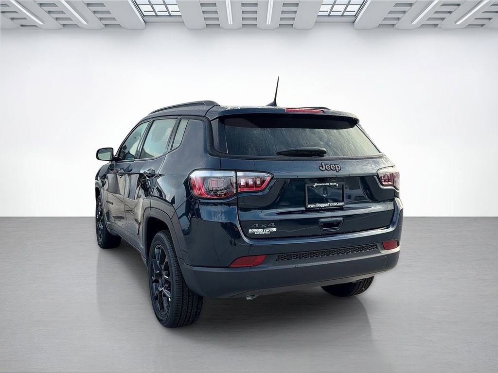 New 2026 Jeep Compass Latitude AWD/4WD image 5