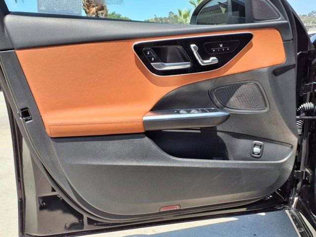 Used 2025 Mercedes-Benz C 300 4MATIC Sedan image 12