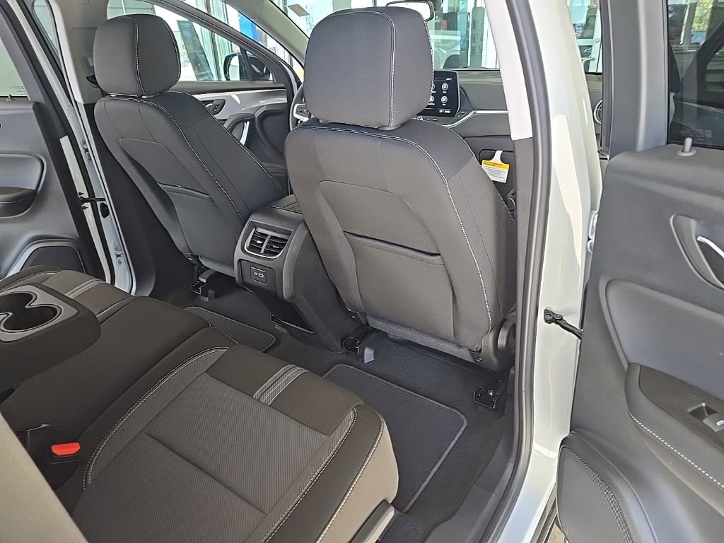 New 2026 Chevrolet Blazer LT w/ Convenience Package image 11