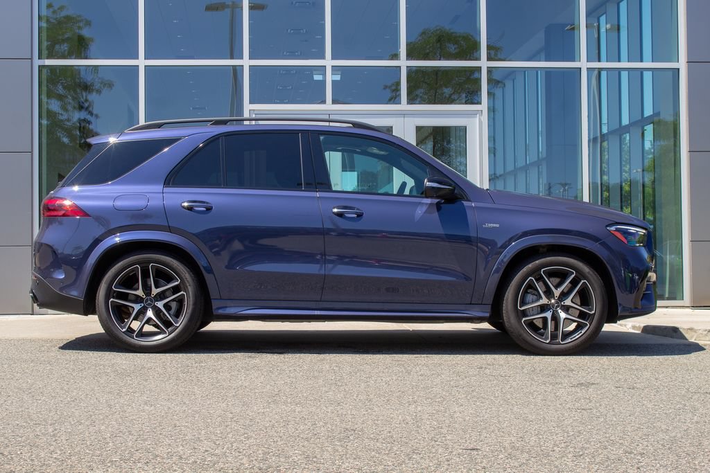 Used 2025 Mercedes-Benz GLE 53 AMG 4MATIC image 4