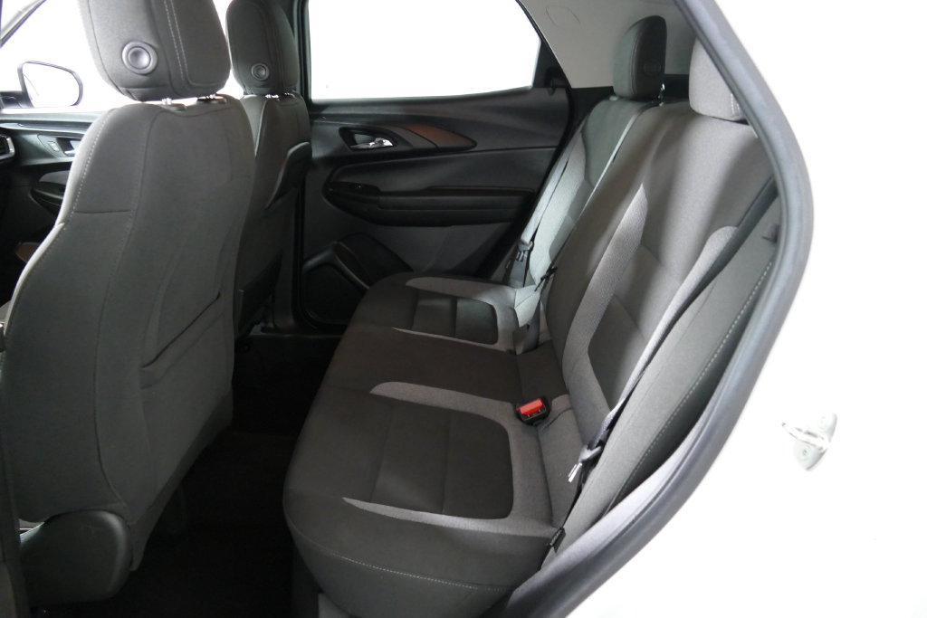 Used 2023 Chevrolet TrailBlazer LT AWD/4WD image 27