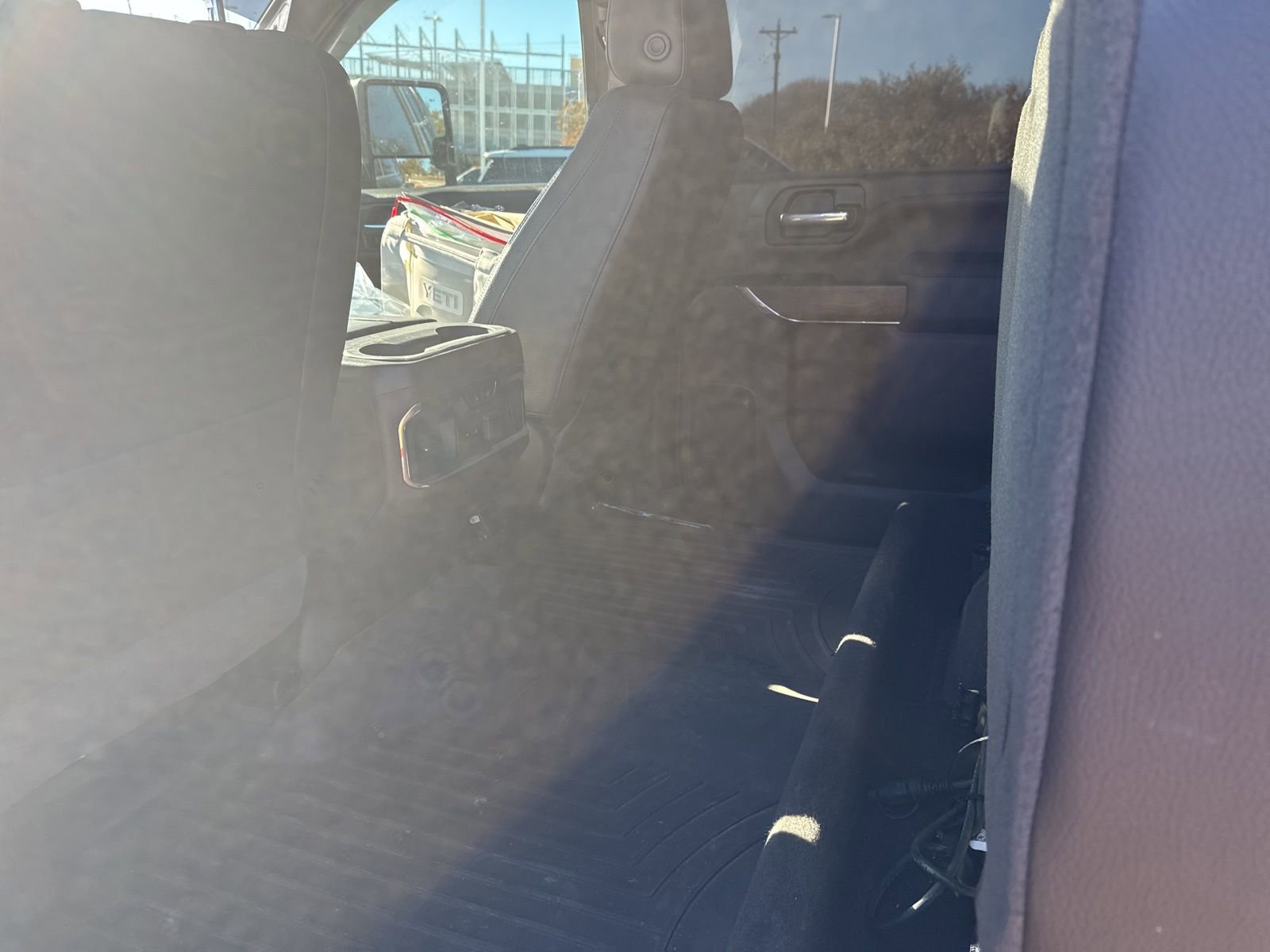 Used 2023 GMC Sierra 3500 Denali w/ Denali Ultimate Package image 13