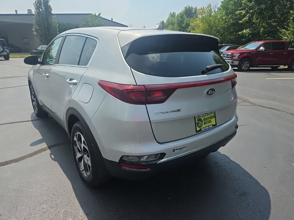 Used 2022 Kia Sportage LX AWD/4WD image 6