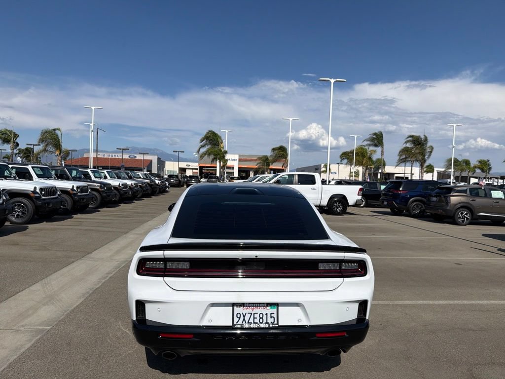 Used 2026 Dodge Charger Scat Pack w/ Blacktop Package AWD/4WD image 7