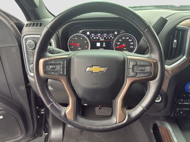 Used 2022 Chevrolet Silverado 3500 High Country w/ Safety Package II image 18