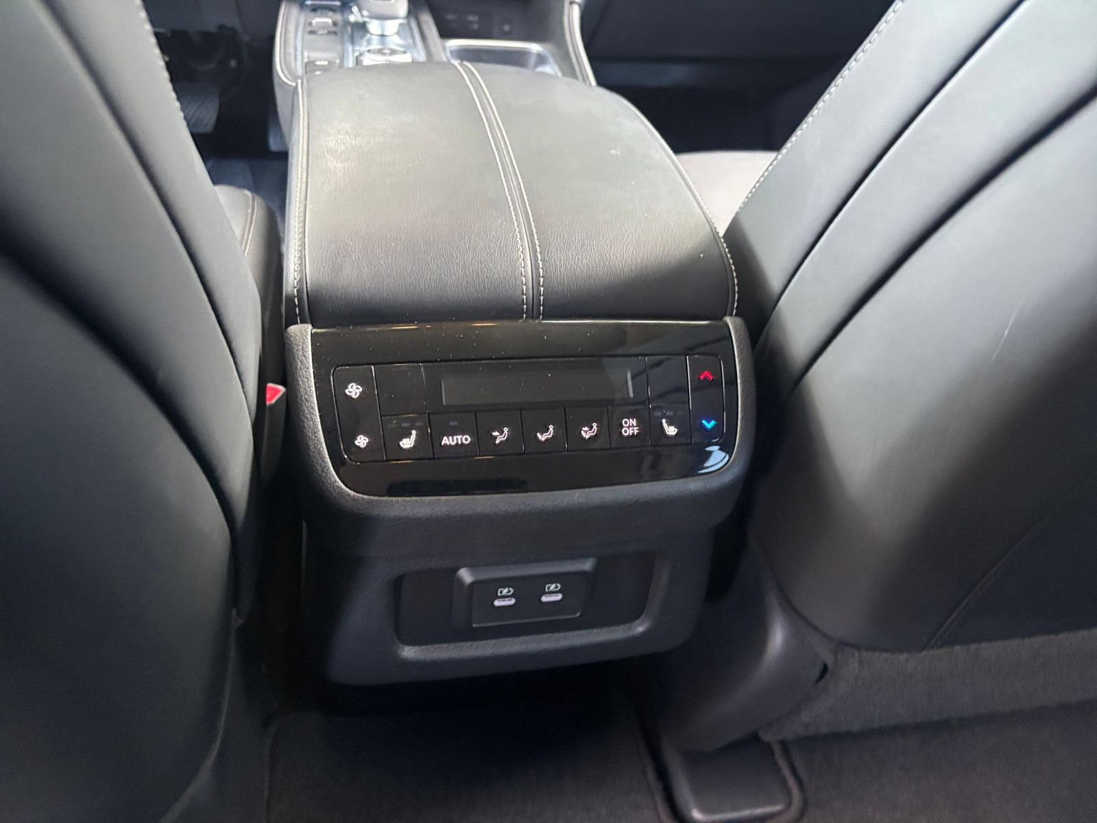 Used 2026 INFINITI QX60 Luxe FWD image 25
