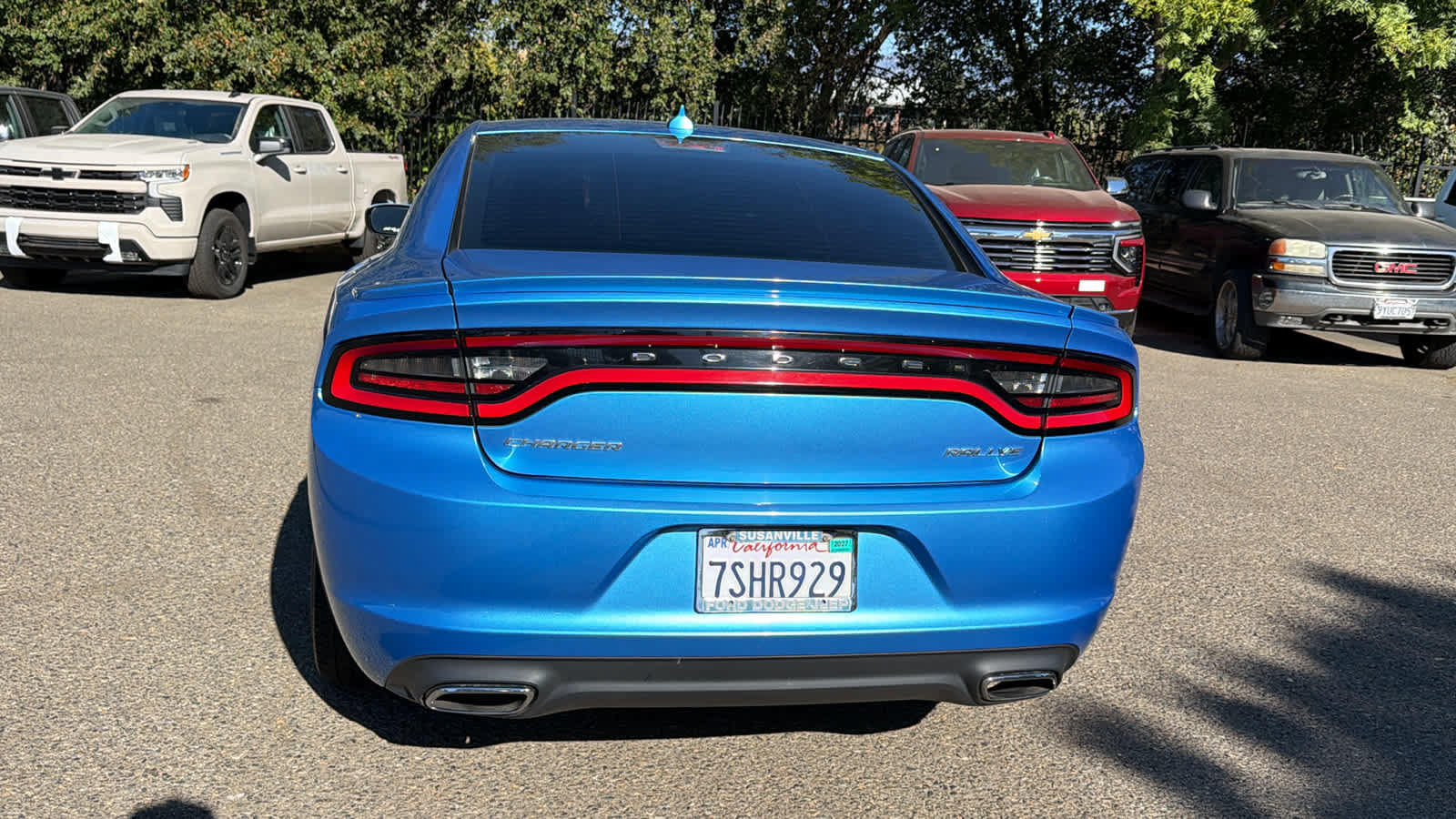 Used 2015 Dodge Charger SXT RWD image 6