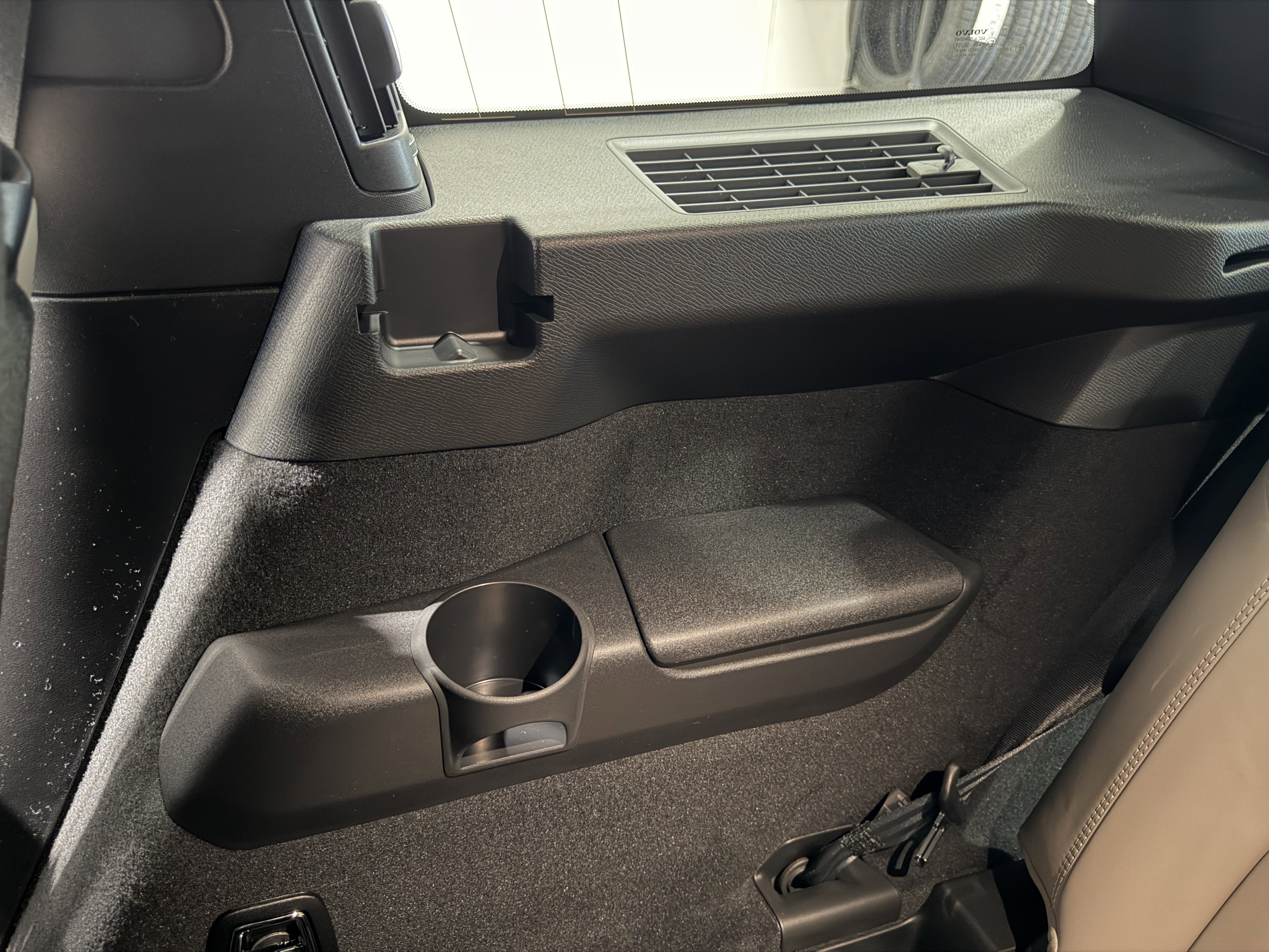 New 2026 Volvo XC90 B6 Ultra AWD/4WD image 33