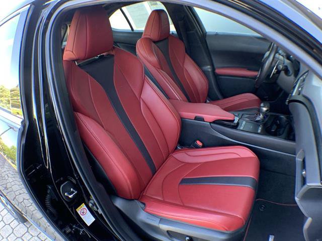 Used 2019 Lexus UX 200 F Sport w/ F Sport Premium Package FWD image 25