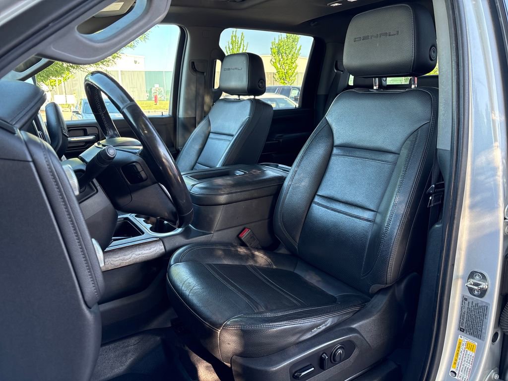 Used 2020 GMC Sierra 2500 Denali w/ Denali Ultimate Package AWD/4WD image 15