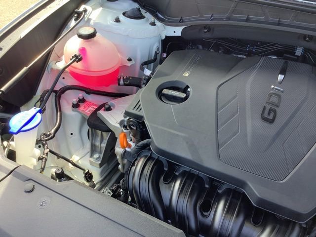 Used 2025 Hyundai Tucson Limited image 16