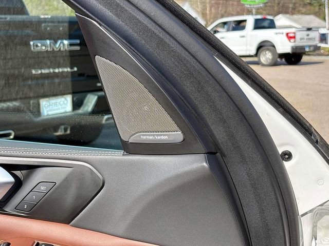 Used 2025 BMW X5 xDrive40i w/ Premium Package image 17