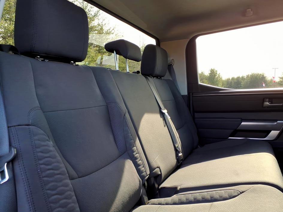 Used 2022 Toyota Tundra SR5 w/ Convenience Package image 11