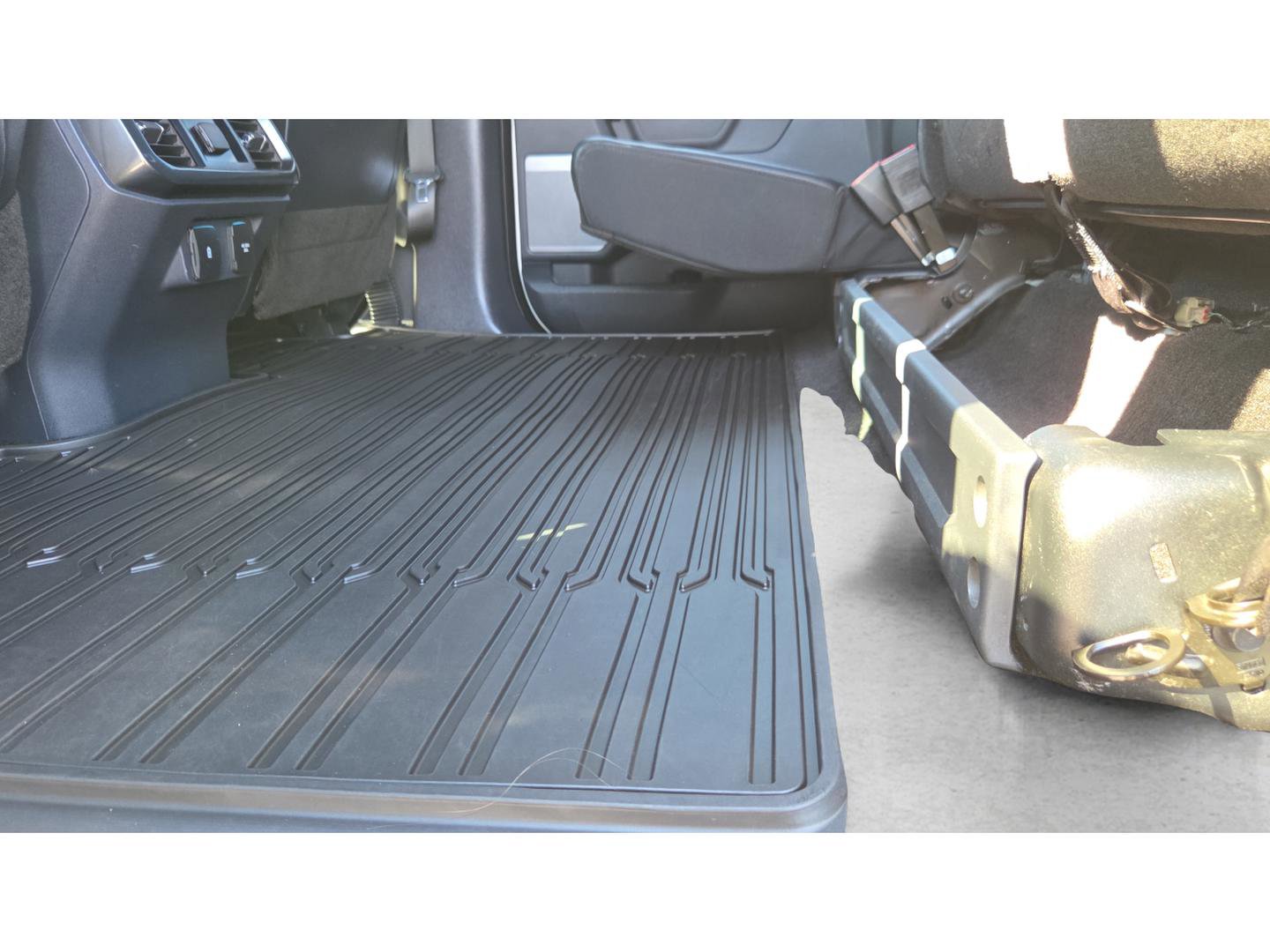 Used 2022 Ford F150 Lariat w/ Max Trailer Tow Package AWD/4WD image 23