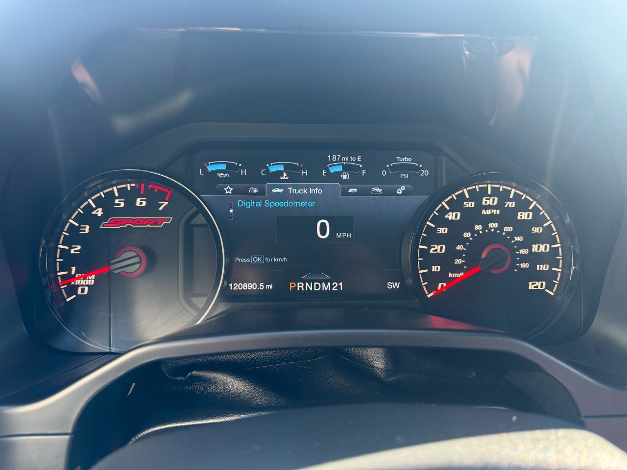 Used 2016 Ford F150 Lariat w/ Equipment Group 502A Luxury image 20