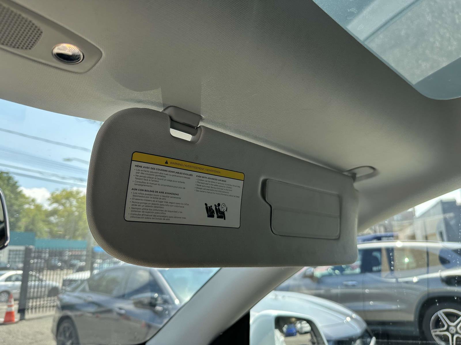 Used 2020 Tesla Model Y Long Range image 28