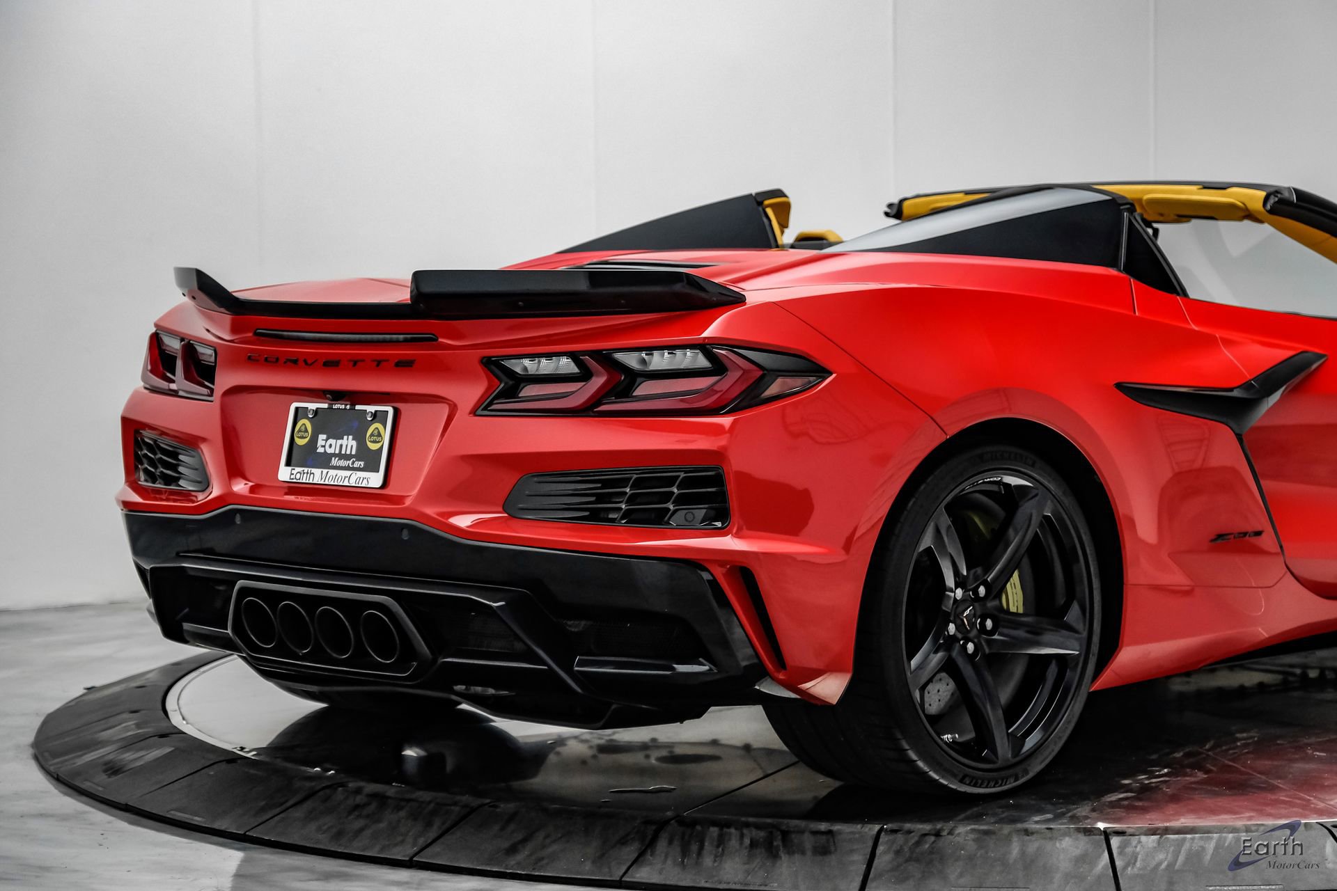 Used 2023 Chevrolet Corvette Z06 w/ Stealth Interior Trim Package image 20