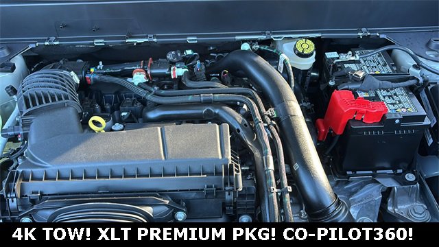 New 2025 Ford Maverick XLT w/ XLT Luxury Package image 32