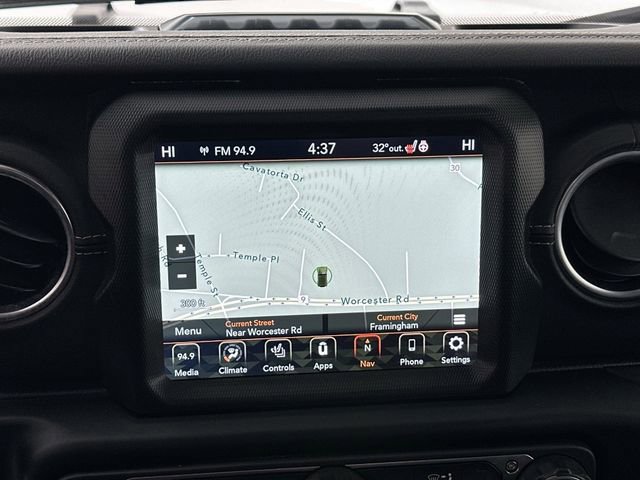 Used 2023 Jeep Wrangler Unlimited Sahara w/ Cold Weather Group image 11