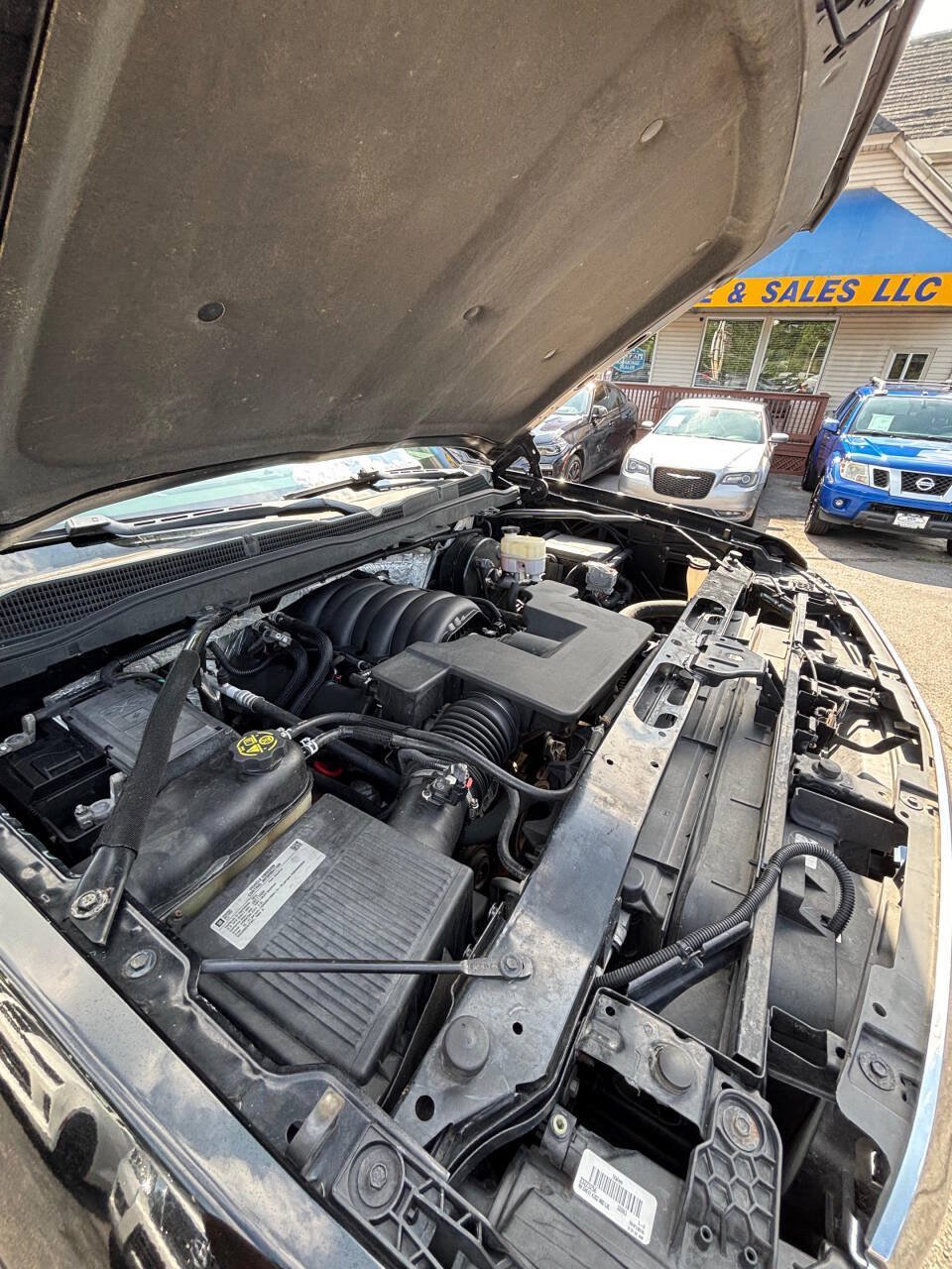 Used 2015 Chevrolet Silverado 1500 LT AWD/4WD image 28
