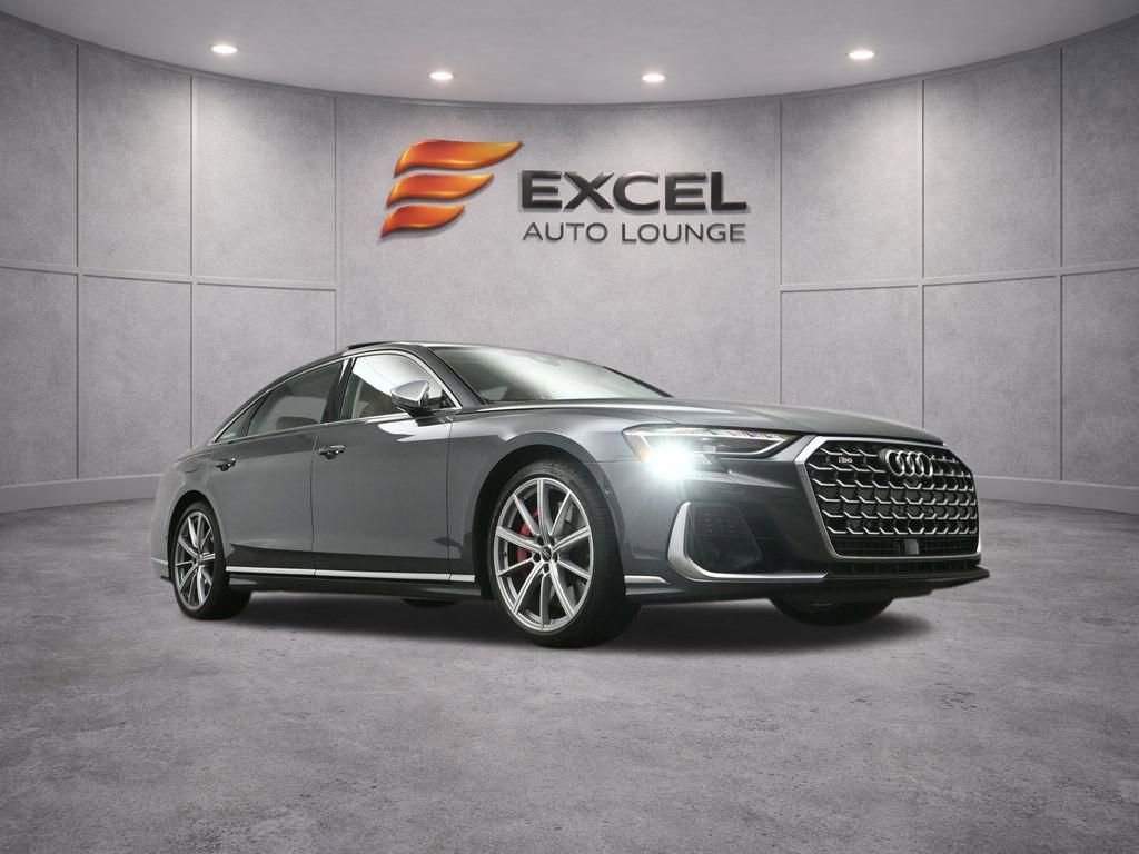 Used 2023 Audi S8 w/ S8 Comfort Plus Package AWD/4WD image 52