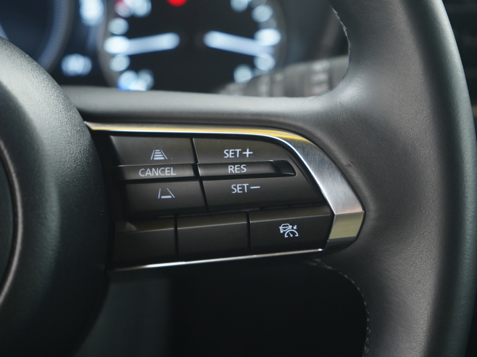 Used 2024 MAZDA MAZDA3 s image 27