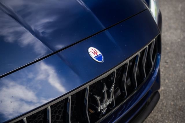 Used 2019 Maserati Quattroporte S Q4 AWD/4WD image 26