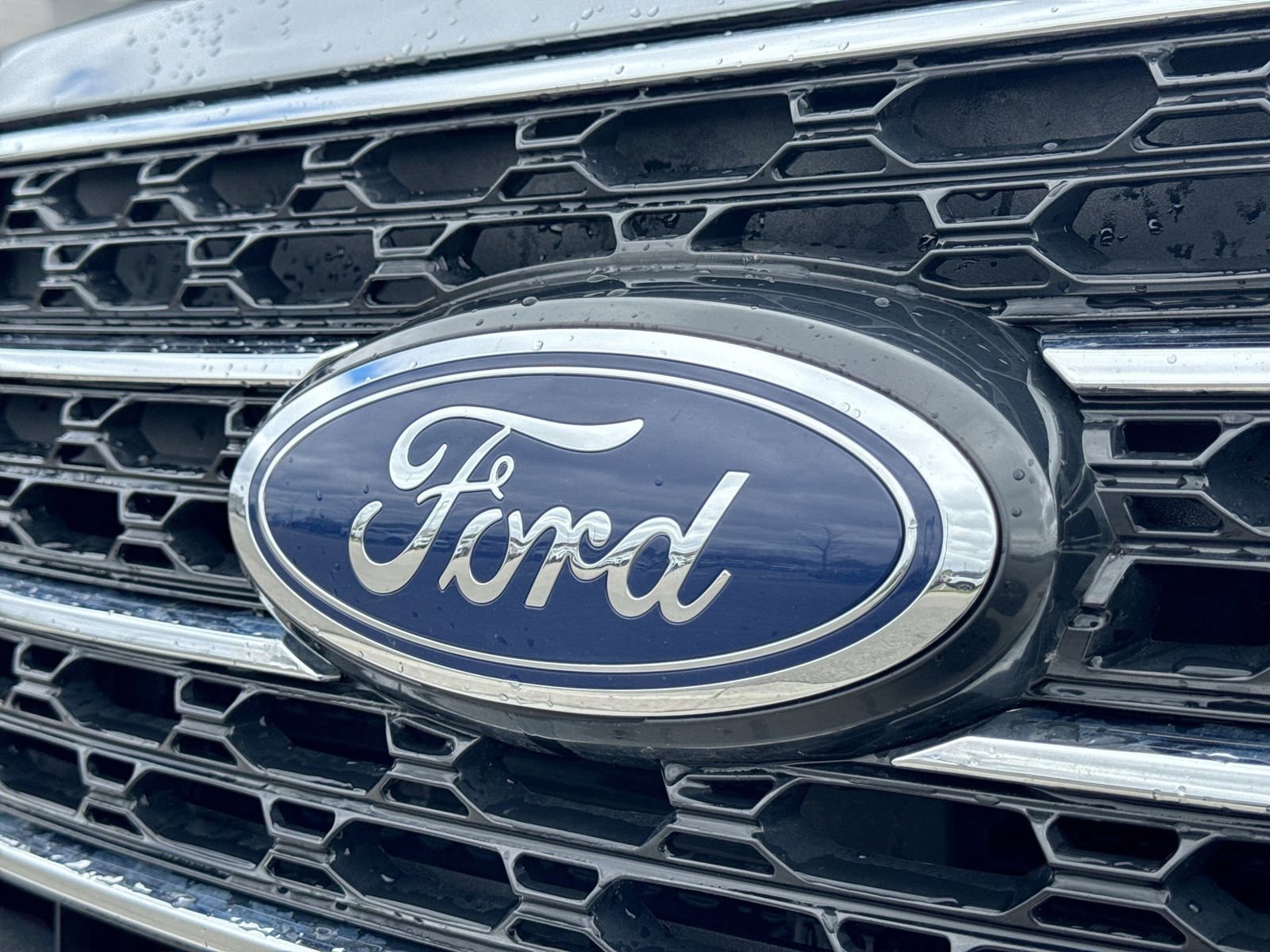 Certified 2023 Ford Explorer XLT AWD/4WD image 14