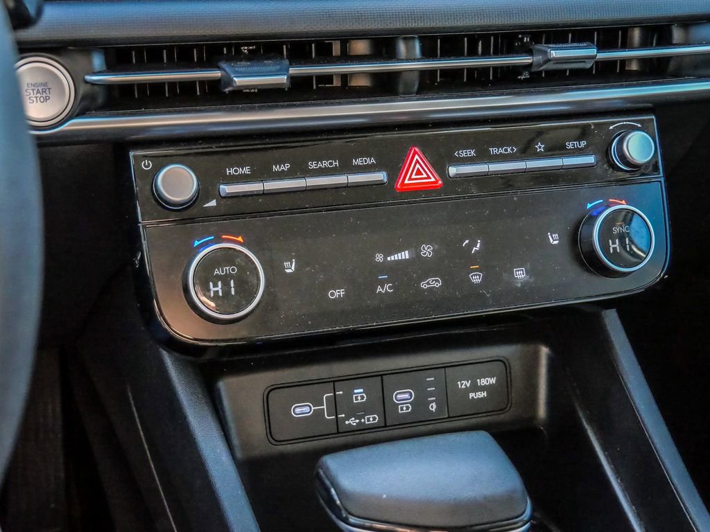 Used 2025 Hyundai Tucson SEL AWD/4WD image 31