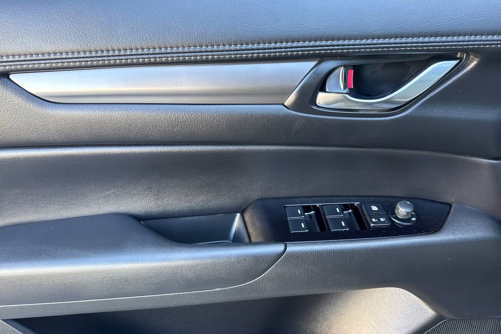 Used 2022 MAZDA CX-5 AWD 2.5 S w/ Preferred Package image 10