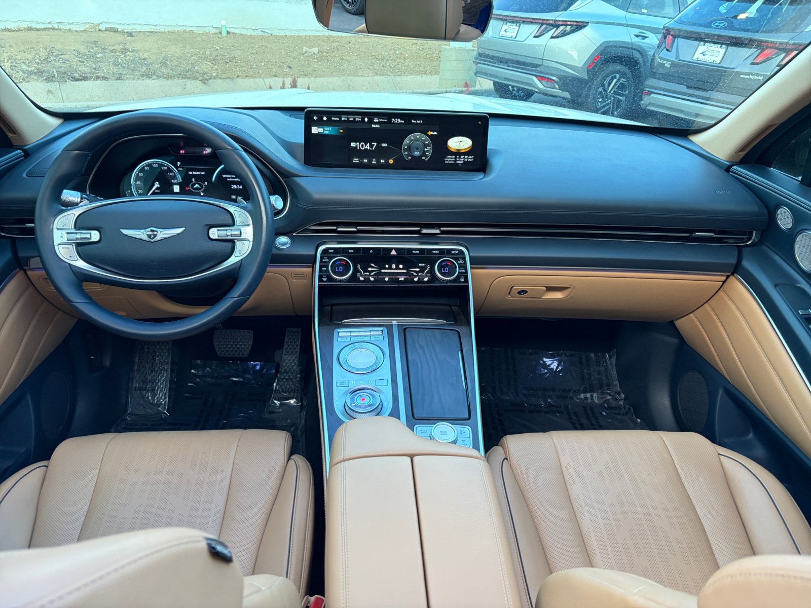 Used 2022 Genesis GV80 2.5T w/ Prestige Package 04 AWD/4WD image 27