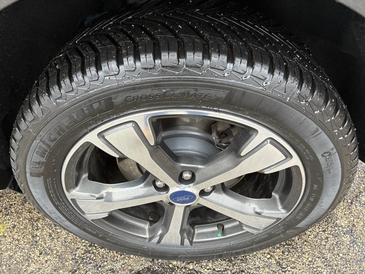 Used 2018 Ford Escape SEL w/ Ford Safe & Smart Package image 33