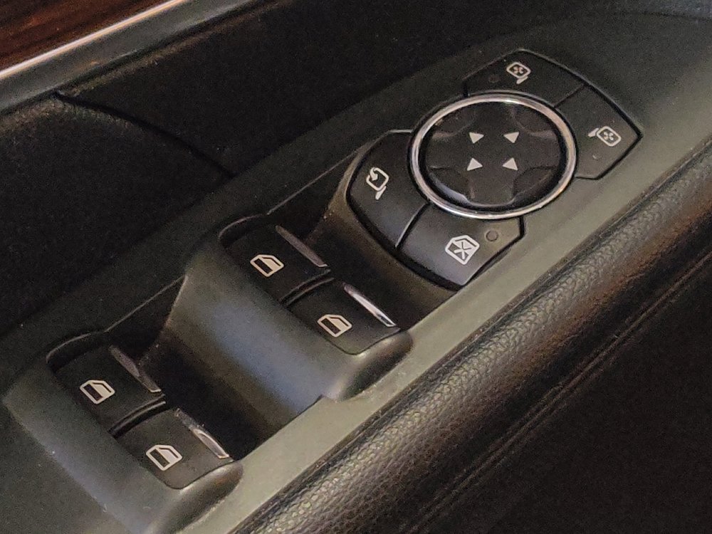 Used 2018 Ford Explorer Limited FWD image 27