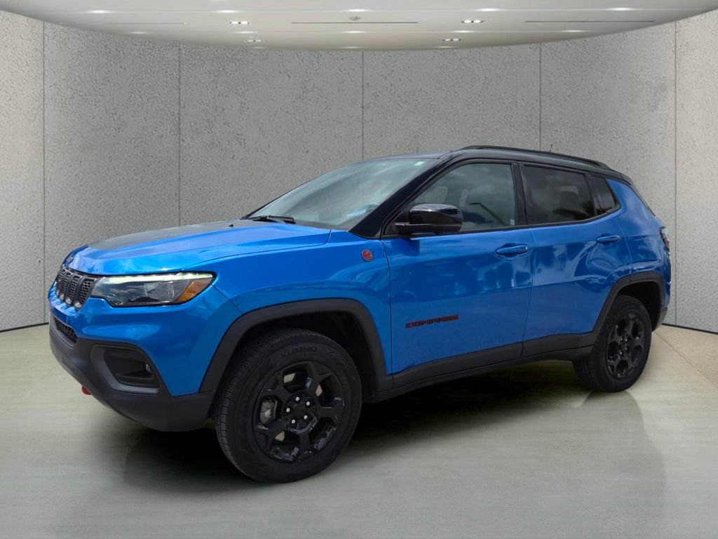 Used 2023 Jeep Compass Trailhawk w/ Trailhawk Elite Group AWD/4WD image 7