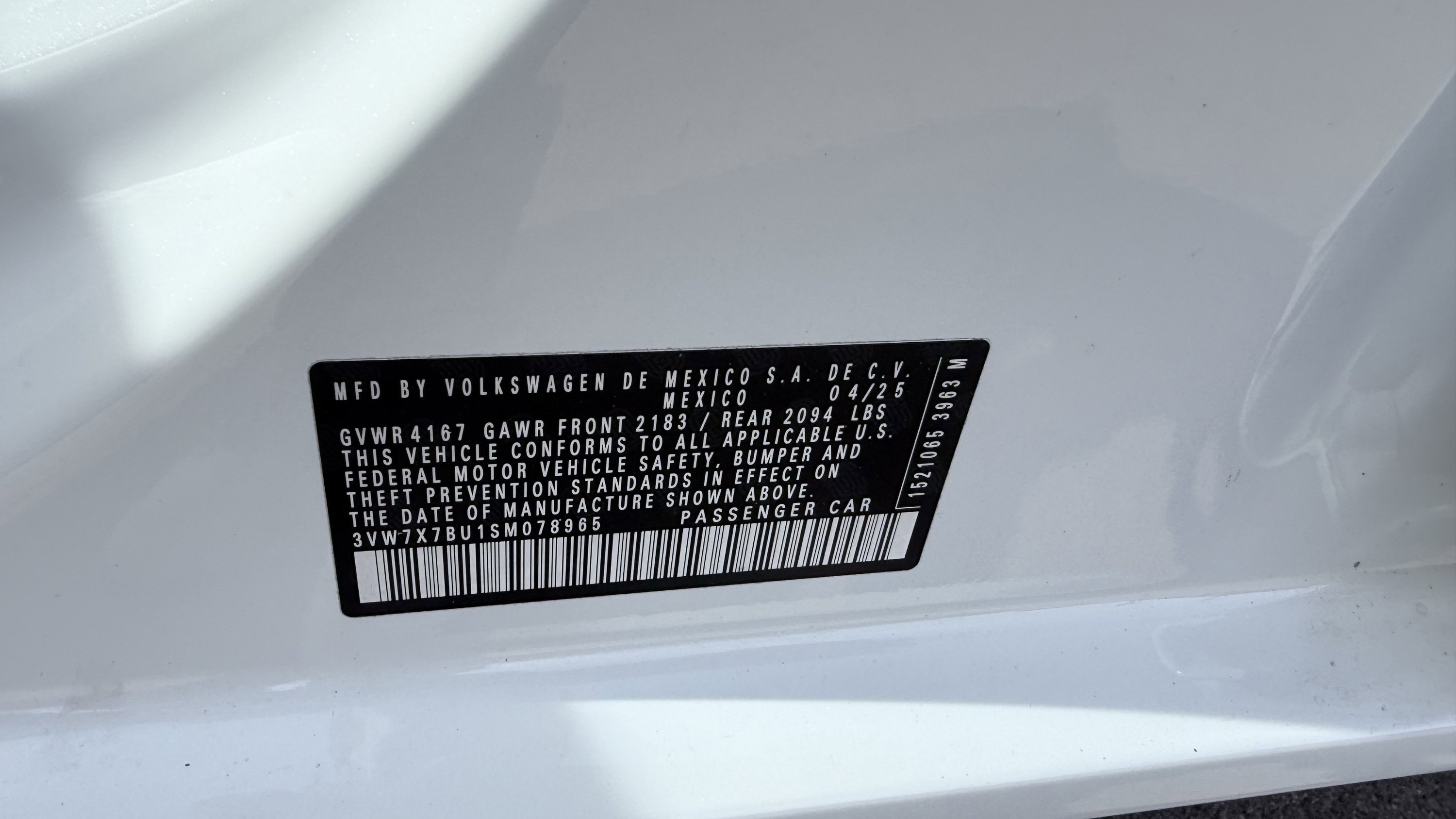 Used 2025 Volkswagen Jetta SE FWD image 29