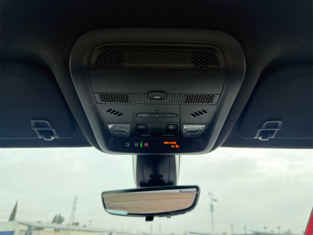 Used 2022 Cadillac XT6 Premium Luxury w/ Technology Package image 25