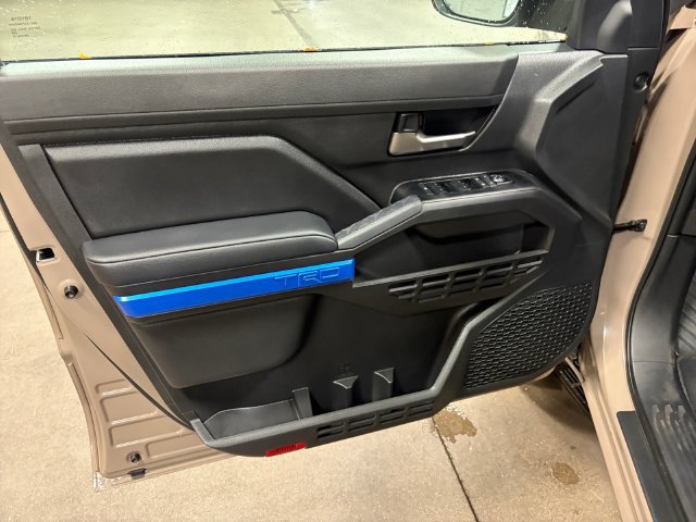 Certified 2026 Toyota Tacoma TRD Off-Road AWD/4WD image 30