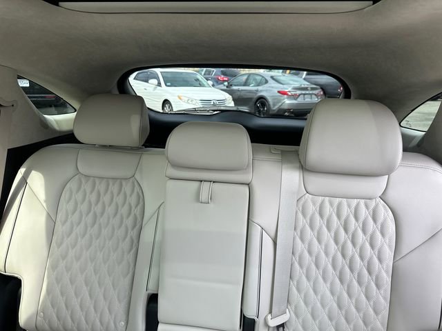 Used 2025 Genesis GV70 3.5T Sport w/ Sport Prestige Package image 34