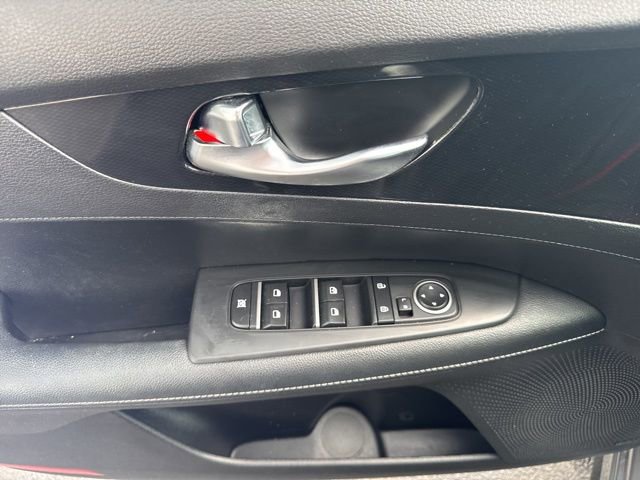 Used 2023 Kia Forte GT-Line w/ GT-Line Premium Package FWD image 14