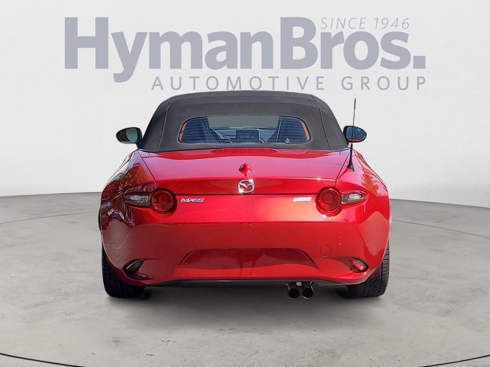 Used 2016 MAZDA MX-5 Miata Grand Touring RWD image 4