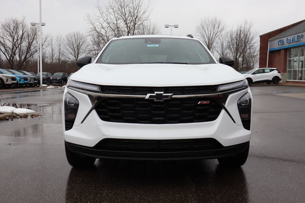 New 2026 Chevrolet Trax RS w/ Sunroof Package image 4