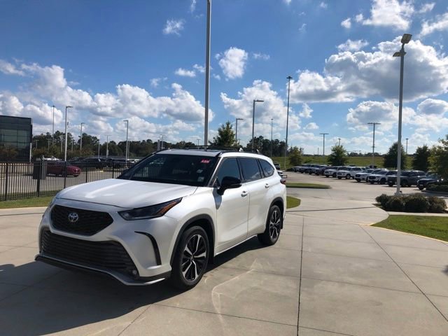 Used 2021 Toyota Highlander XSE