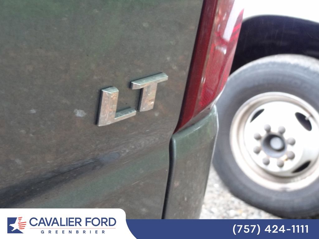 Used 2021 Chevrolet Silverado 1500 LT AWD/4WD image 7