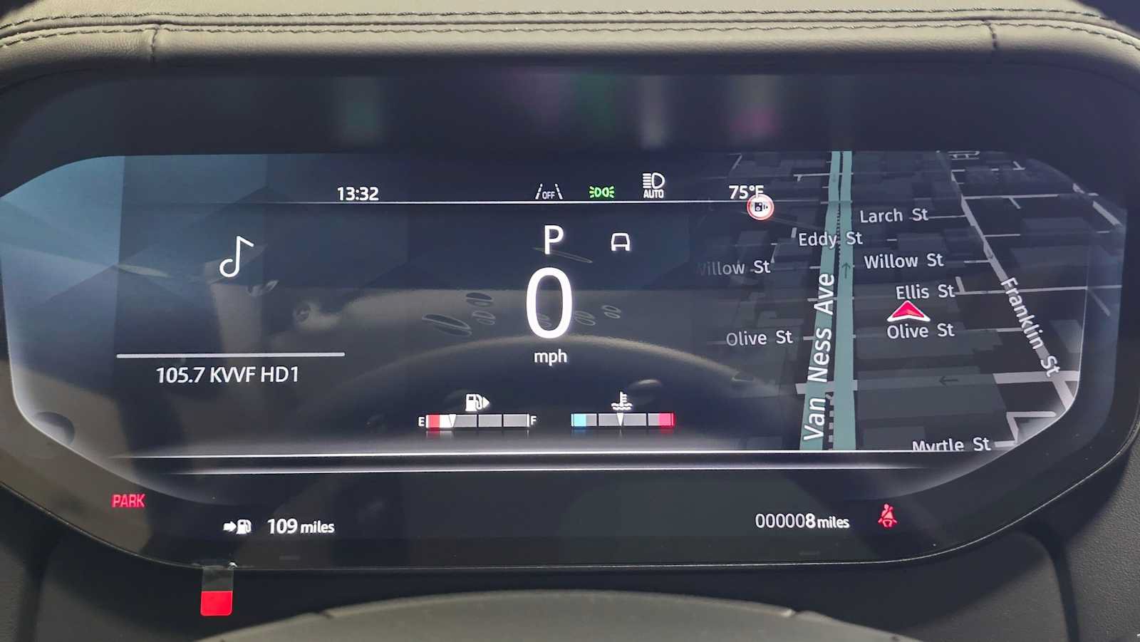 New 2026 Land Rover Range Rover Long Wheelbase SE AWD/4WD image 27