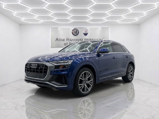 Used 2021 Audi Q8 Premium Plus AWD/4WD image 2