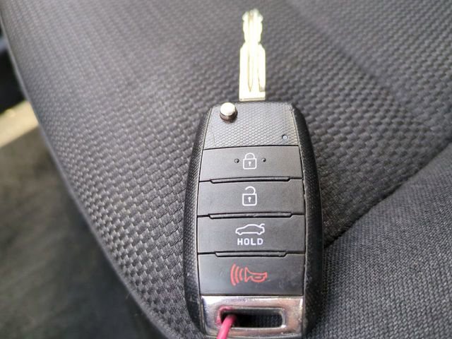 Used 2018 Kia Forte LX FWD image 25
