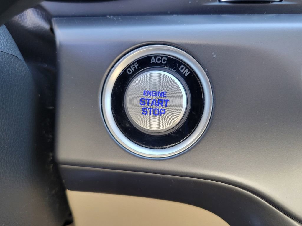 Used 2018 Hyundai Sonata Limited FWD image 25